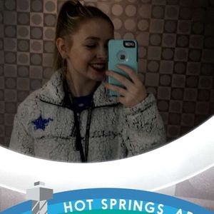 Meet your Posher, Lilly